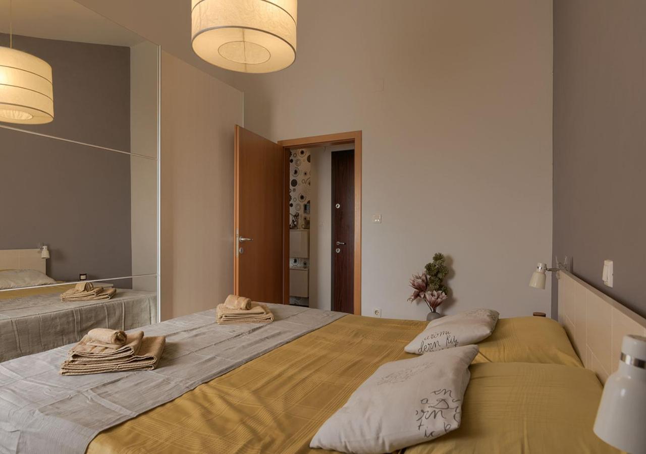 Apartment Leki - Newly Renovated, Modern City Spot Pula Bagian luar foto