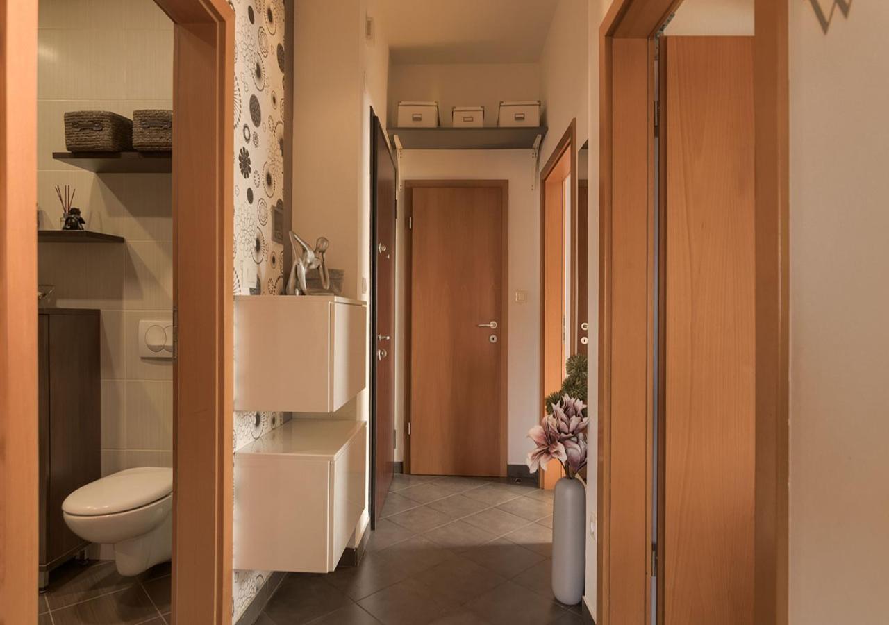 Apartment Leki - Newly Renovated, Modern City Spot Pula Bagian luar foto